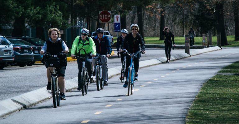 descubre la pasión por el ciclismo: consejos, rutas y todo lo que necesitas saber para disfrutar de la bicicleta al máximo.