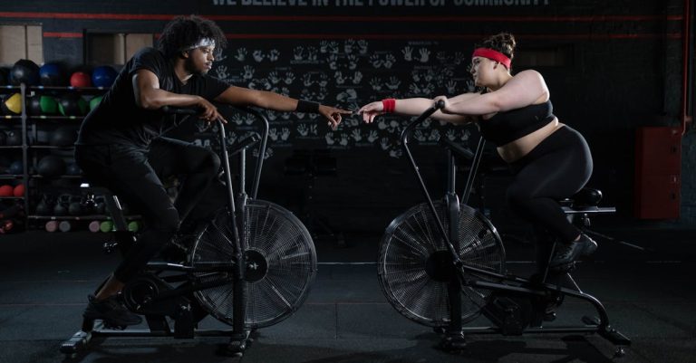 mejora tu rendimiento en ciclismo con nuestros entrenamientos personalizados. descubre técnicas, rutinas y consejos para optimizar tu resistencia y velocidad en la bicicleta.