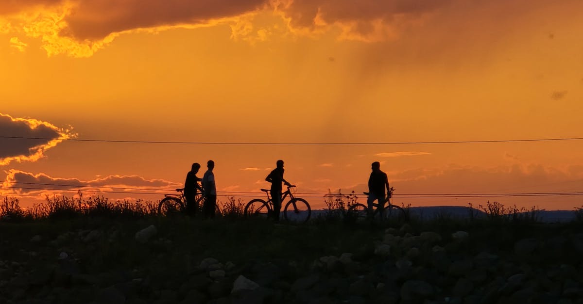 descubre las ventajas de participar en cursos de ciclismo. mejora tu técnica, aumenta tu resistencia y disfruta de una experiencia enriquecedora sobre dos ruedas. ¡únete a nuestra comunidad y pedalea hacia un estilo de vida más saludable!