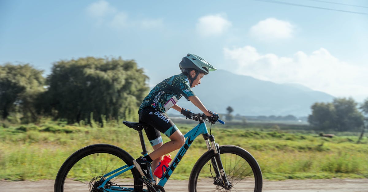 entrenamiento de ciclismo: mejora tu resistencia, velocidad y técnica con nuestros consejos y rutinas para ciclistas de todos los niveles. ¡pedalea hacia tus metas!