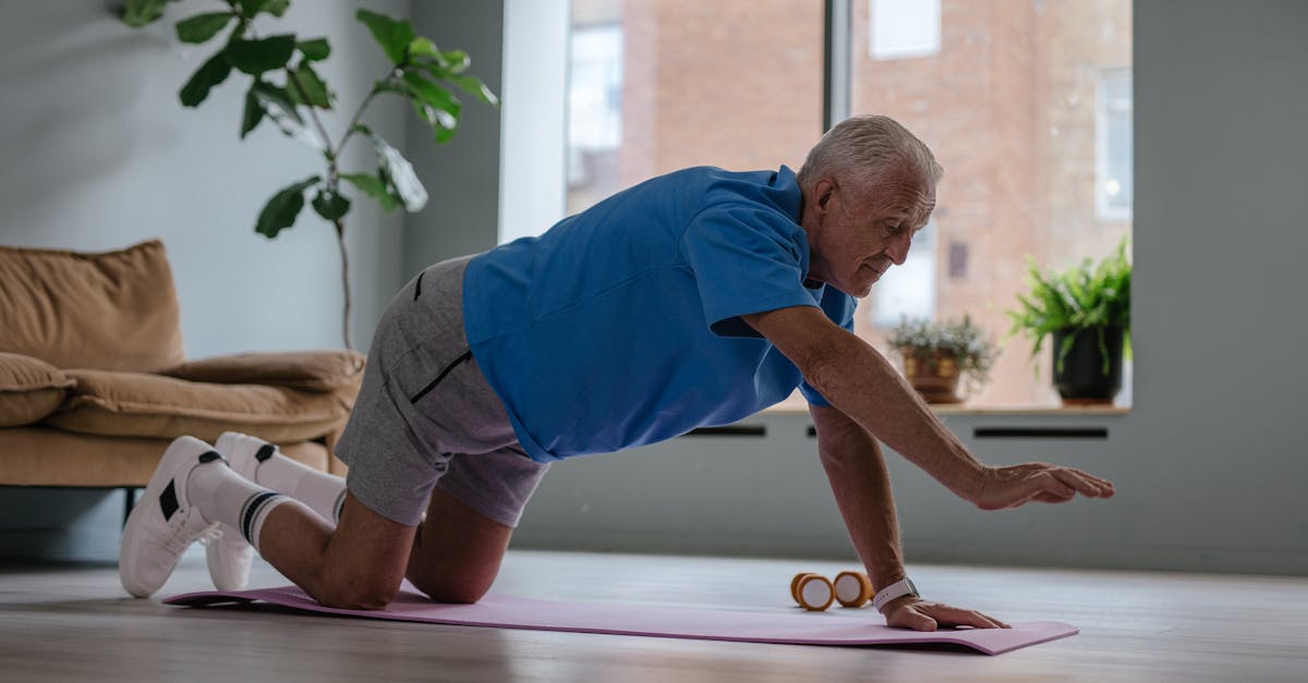 descubre cómo optimizar tu rutina de entrenamiento en casa con consejos y técnicas efectivas. mejora tu salud y condición física sin necesidad de ir al gimnasio.