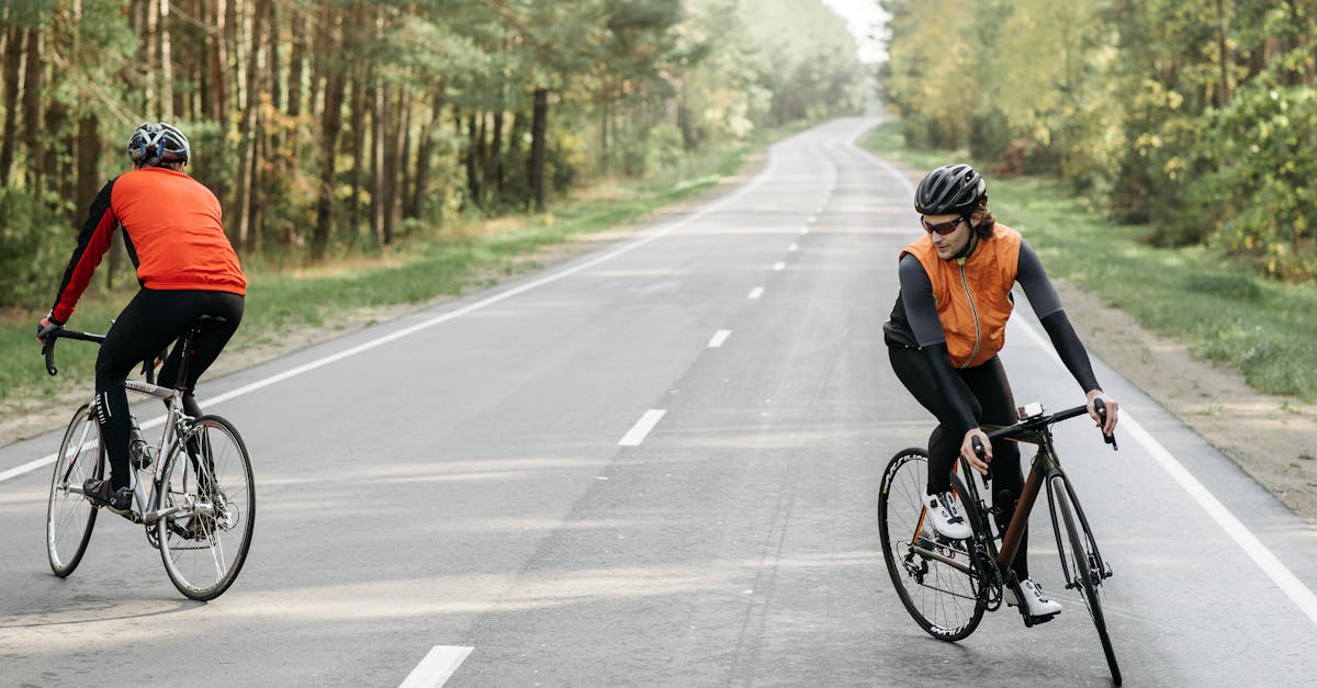 descubre un programa de entrenamiento avanzado para ciclistas que te ayudará a mejorar tu rendimiento, aumentar tu resistencia y alcanzar tus objetivos en la competición. únete y lleva tu ciclismo al siguiente nivel.